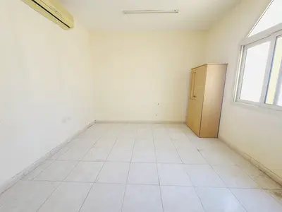 LAVISH 2BHK APARTMENT WITH BALCONY FOR FAMILY