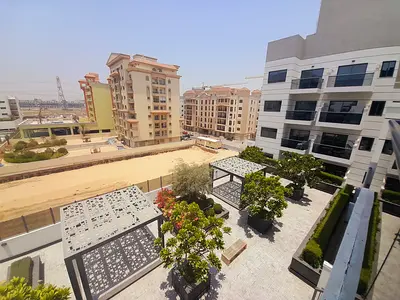 LUXURIOUS FULLY FURNISH STUDIO APARTMENT WITH BIGER LAYOUT SAMI CLOSE KITCHEN GYM SWIMMING POOL PAR