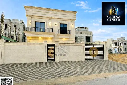 Villa at an excellent and negotiable price, featuring a large yard. Freehold ownership for life, available to all nationalities, with easy bank financ