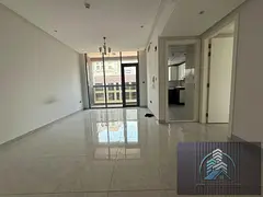 Like brand new 1bedroom 2bathrooms rent 65k