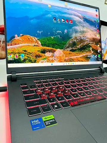 ASUS ROG Strix G16 (G615) — Intel Ultra 7, RTX 5060, 16GB, 1TB