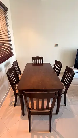 Dining table set for sale