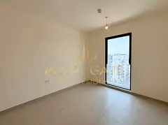 Studio to Rent | Bright Layout | Community Living