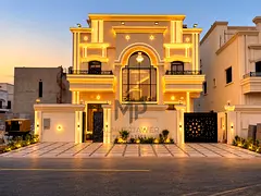 Luxury villa for sale in Al-Haliyo 2 area – exceptional location on the main street | behind all s