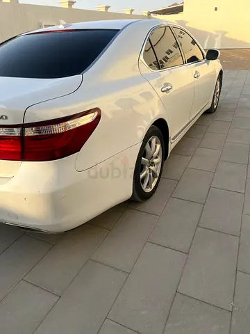 Lexus LS 460 2009 - Japanese Specs - Pristine Condition