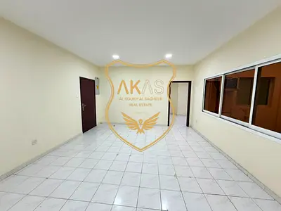 HUGE SIZE 2BHK FOR FAMILY IN MEENA BAZAR JUST IN 68K CLOSE TO METRO