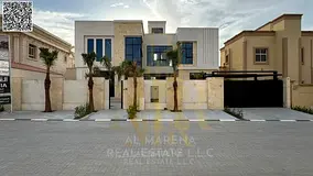 For sale in Al Yasmin: 5 master bedrooms and a private pool - 6200 feet (price includes electricity,