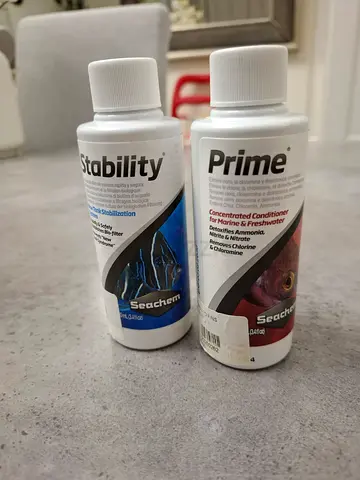 Seachem Prime and Stability aquarium water conditioners - 2 bottles