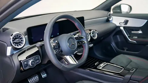 Mercedes-Benz A-Class A 200 AMG, миниатюра 4