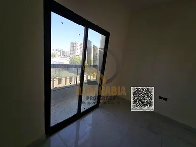 شقة غرف وصالة أول ساكن للإيجار في الجرف 3 | بلكونة وحمامين