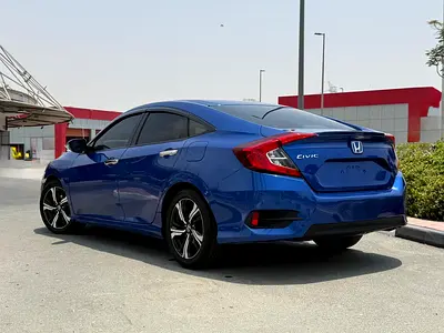 2018 Honda CIVIC — фото 13