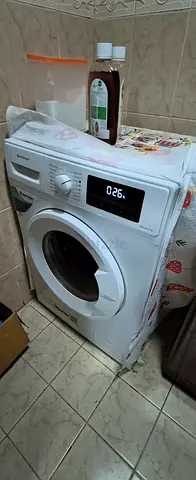 Front load washing machine in good working condition, 7kg (used)