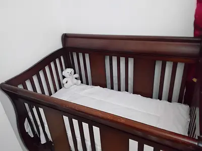 Beautiful Wooden Baby Crib + Mattress | Only 40 Dirham
