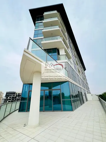 4BR Duplex | Expansive Terrace | Prime Location