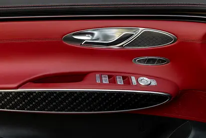 2023 Genesis GV70 — миниатюра 13