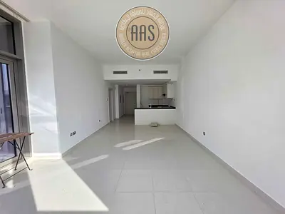 Bright 1BR Apartment | Loreto 1B | Pool & Park Views