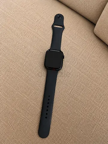 Apple Watch Series 10 GPS 46mm Black Aluminum – 87% Battery Health – Charger Included + Delivery