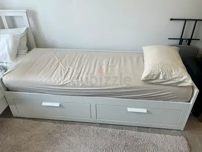 Single bed plus mattress - Ikea