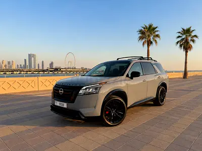Nissan Pathfinder Midnight Edition 2024 - American Specs - Low Mileage