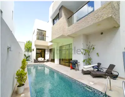 4 BEDROOMS + HALL MAIDS ROOM MODERN KITCHEN SWIMMING POOL KITE BEACH VIEW