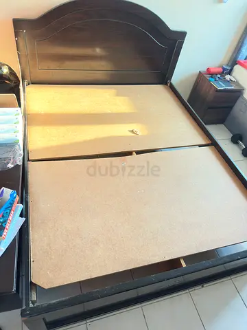 Bed wooden