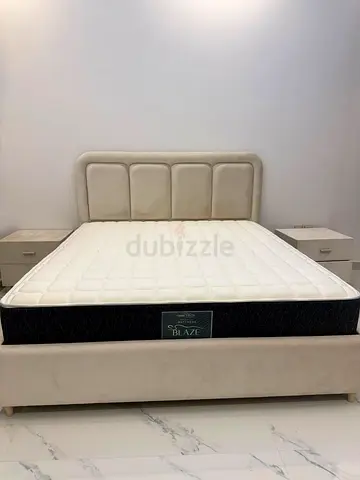The bedroom is complete in excellent condition