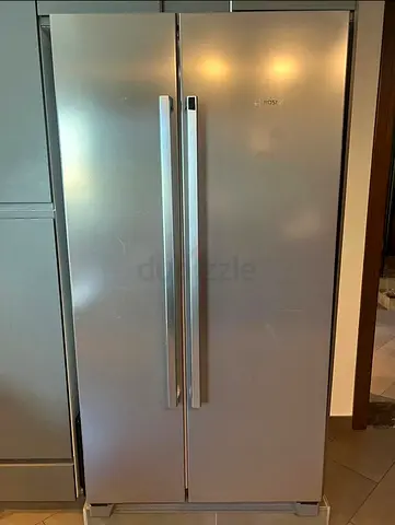 Bosch Side by side refrigerator freezer
