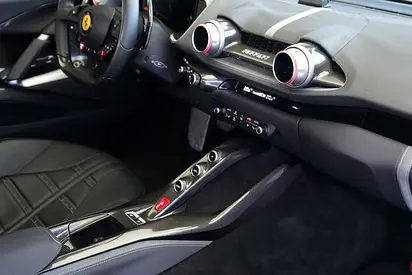 صورة مصغرة 13 لـ 2018 Ferrari 812 SUPERFAST