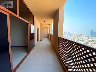 شقة للإيجار السنوي في النخيل، غرفتان وصالة أول ساكن بإطلالة بحرية، غرفتا ماستر، غرفة خادمة وغسيل، بلكونة كاملة، باركن وشهر مجاني.
