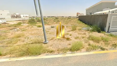 Residential land for sale in Al-Tay