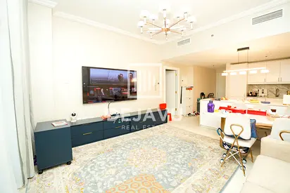 Fully Renovated | Spacious Unit | Ready to Move