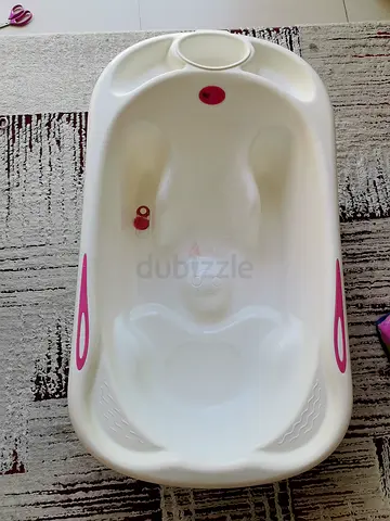 Baby bath tub