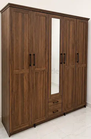 Wardrobe (5 door)