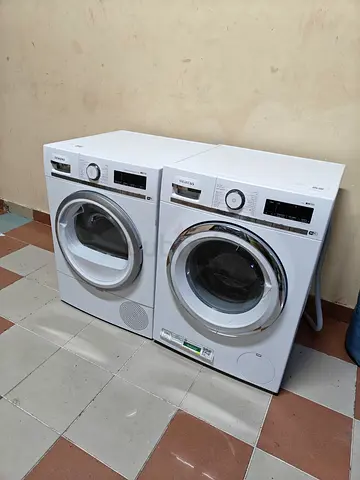 Siemens wife Model front-load washer and condenser dryer pair - good condition