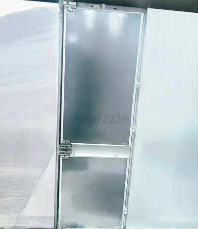 Gaggenau Built-in Vario Fridge-Freezer (Top Fridge, Bottom Freezer
