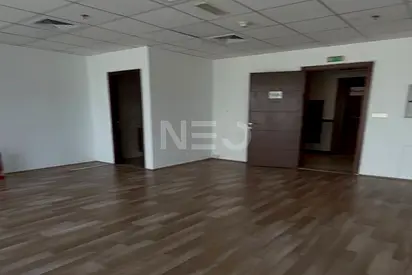 Pristine Condition | Fitted Pantry | Ready to Move In