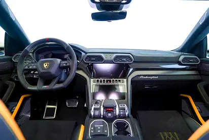 2024 Lamborghini URUS 照片 10