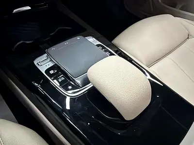 صورة مصغرة 14 لـ 2019 Mercedes-BENZ A-CLASS