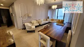 VACANT OR RENTED 2 BEDROOM FOR SALE GOOD INVESTMENT