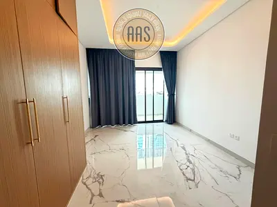 Monthly payment brand new studio availabell just 45k 12 cheqs