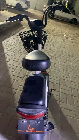 Kugoo Electric Scooter with Seat and Front Basket