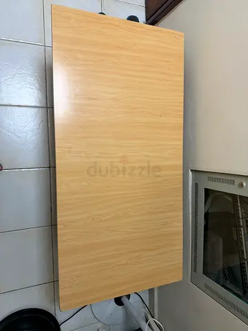 Table for urgent sale