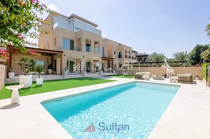 Ultra Luxury Duplex Villa | Sea, Lagoon ,Wynn View