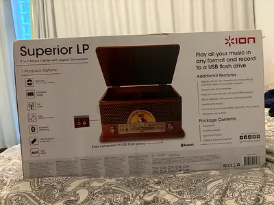 ION Superior LP 7-in-1 Music Center