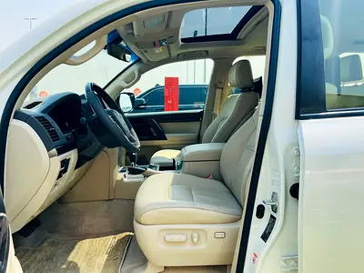 2019 Toyota LAND CRUISER 照片 13