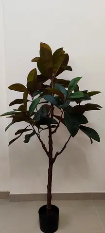Artificial Fiddle Leaf Fig Tree in Black Pot - Excellent Condition