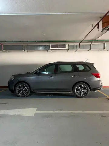 Nissan Pathfinder SV 2018 GCC Specs - Well Maintained