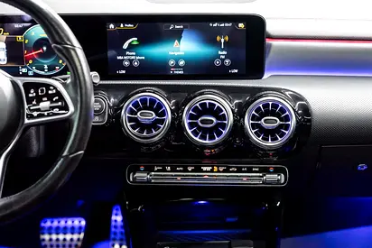 2021 Mercedes-BENZ CLA — миниатюра 11