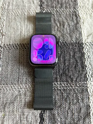 Used Apple Gents Watch Series 9 45mm Graphite with Loop Band - Good Condition