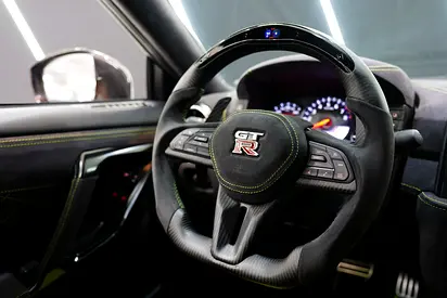 2021 Nissan GT-R 缩略图 3